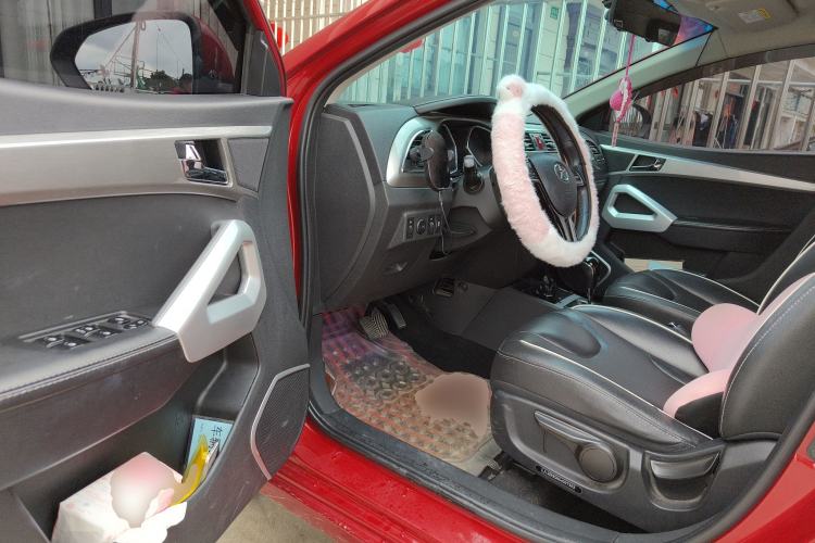 Used JAC Refine S2 2015 1.5L CVT Luxury Smart Version