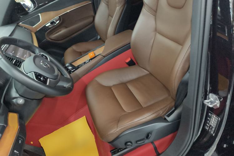 Used Volvo XC90 2021 B5 SmartDrive Luxury Edition 5-seater
