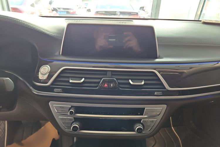 Used BMW 7 Series 2019 Updated 730Li Luxury Package
