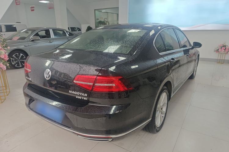 Used Volkswagen Magotan 2019 330TSI DSG Leading Model China VI Standard