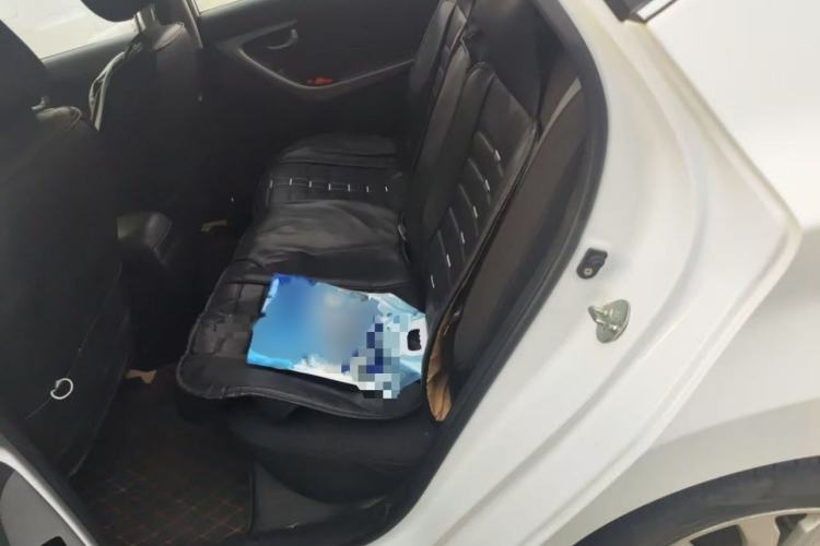 Used Hyundai Elantra (5th Generation / Langdong) 2016 1.6L Manual Luxury Model