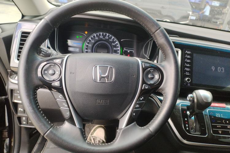 Used Honda Elysion 2019 2.0L Hybrid Supreme Edition
