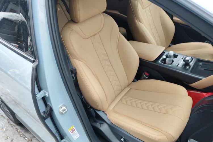 Used BYD Song L DM-i 2025 Intelligent Driving Version 160 km Excellence Edition
