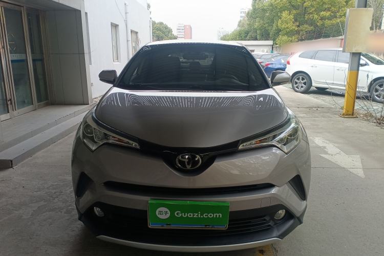 Used Toyota IZOA 2018 2.0L Yichi Version China VI Standard
