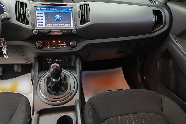 Used Kia Sportage R 2016 2.0L Manual Two-Wheel Drive GL Trim
