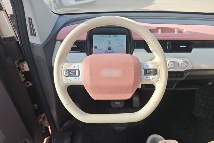 Used Chery QQ Ice Cream 2022 Taohuanxi Fragrant Peach Model
