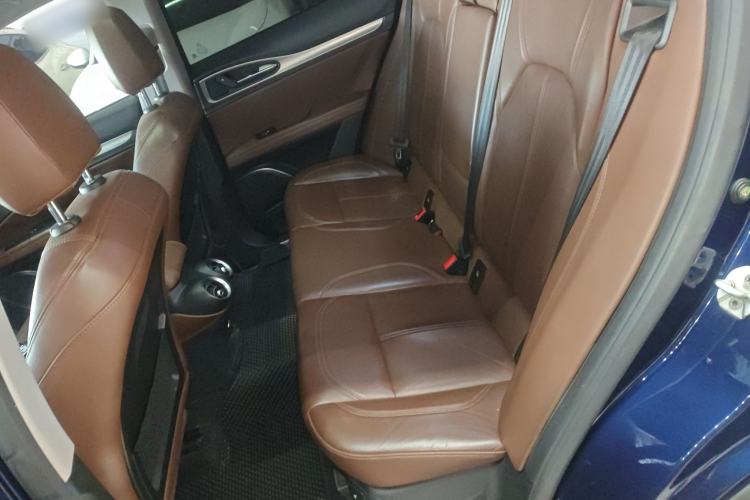 Used Alfa Romeo Stelvio 2017 2.0T 200HP Elite Edition
