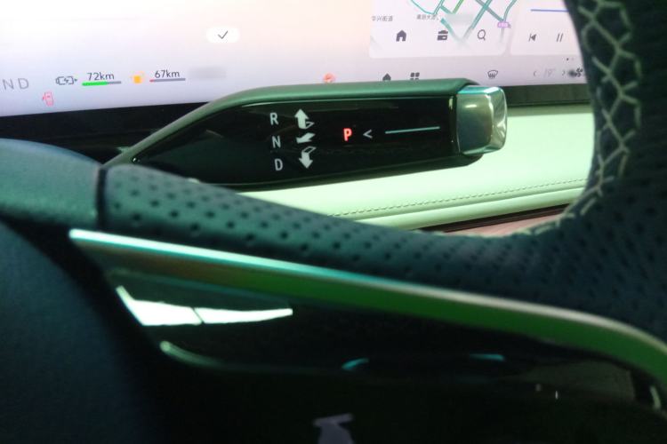 Used Buick GL8 New Energy 2024 Lu Zun Luxury Edition 7-Seater
