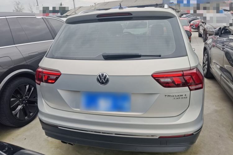 Used Volkswagen Tiguan L 2019 Revised 330TSI Automatic Two-Wheel Drive Smart & Luxury Edition China VI Standard