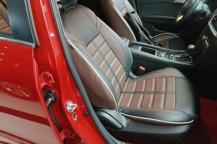 Used Mazda Mazda 3 Axela 2017 Sedan 1.5L Automatic Luxury Model Emission Standard China V
