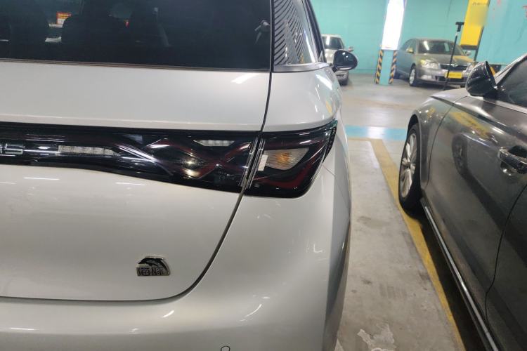 Used BYD Dolphin 2021 405 km Free Version
