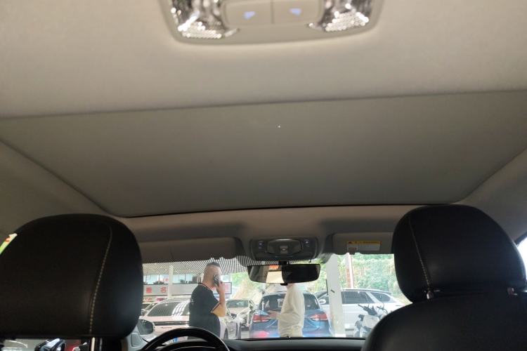 Used Roewe i6 MAX New Energy 2021 EV 500 Skyroof Deluxe Edition
