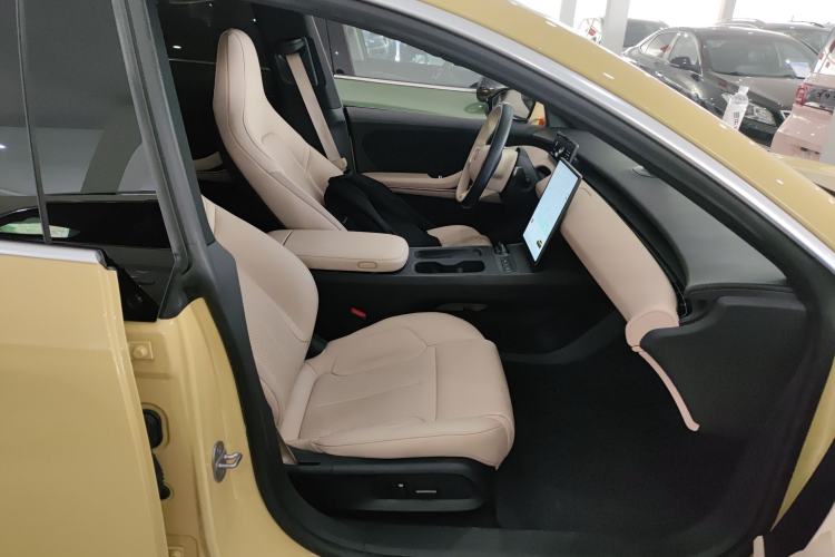 Used Nio ET5T 2023 75 kWh Touring