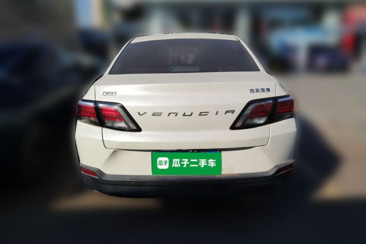 Used Venucia D60 2019 100 000 Glory 1.6L Entry Manual ChenShang Edition China VI
