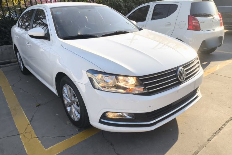 Used Volkswagen Lavida 2015 230TSI DSG Comfort Edition
