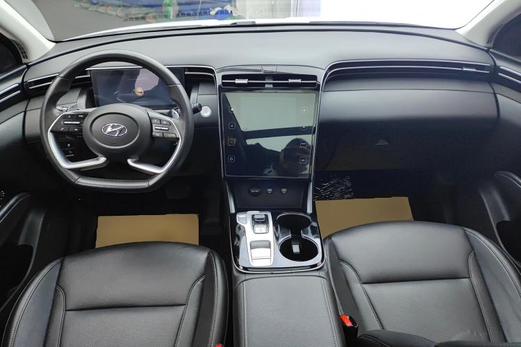 Used Hyundai Tucson 2023 Tucson L 1.5T Automatic Two-Wheel Drive LUX Prestige Edition
