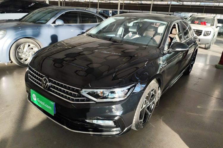 Used Volkswagen Magotan 2023 2 Million Units Commemorative Edition 330TSI DSG Luxury Version
