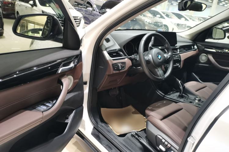 Used BMW X1 2022 sDrive25Li Leading Model
