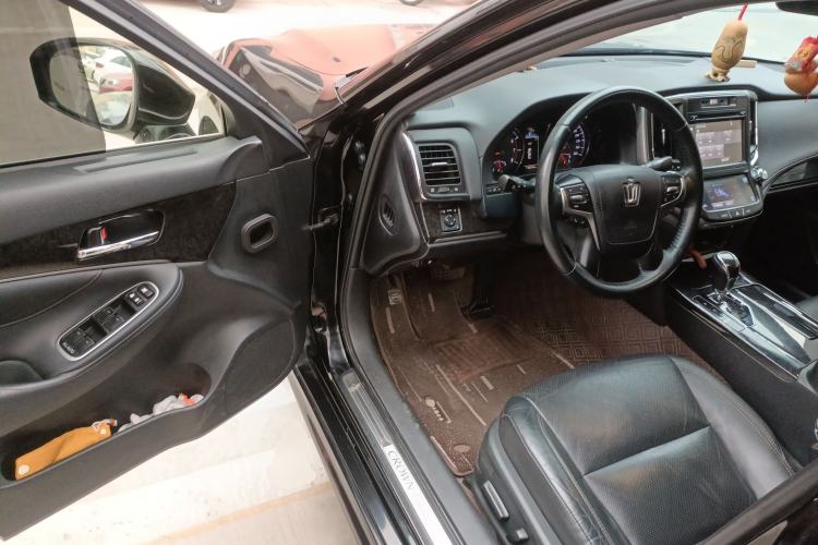 Used Toyota Crown 2018 2.0T Fashion Edition