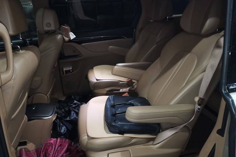 Used Buick GL8 2018 ES 28T Premium Model China VI Standard
