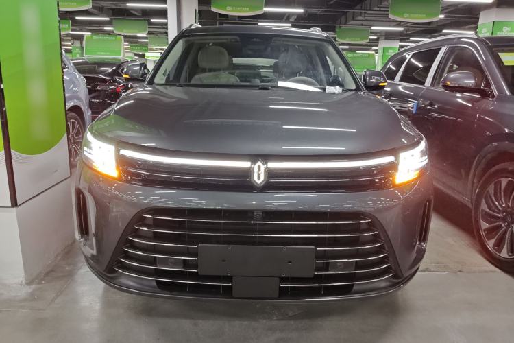 Used Hima AITO M7 2024 1.5T Rear-Drive Plus Version 6 Seats
