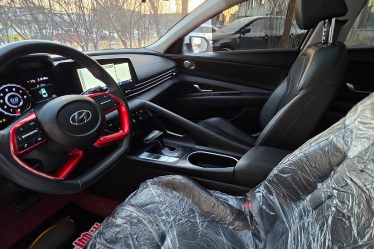 Used Hyundai Elantra 2022 1.5L CVT GLX Elite Edition