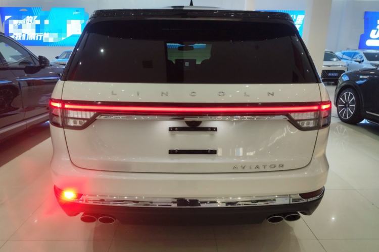 Used Lincoln Aviator 2020 3.0T V6 All-Wheel Drive Executive Version
