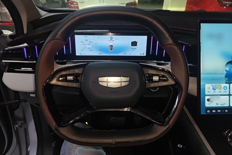 Used Geely Auto FX11 2024 1.5TD DCT Prestige Edition
