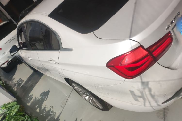 Used BMW 3 Series 2019 320Li Fashion Model
