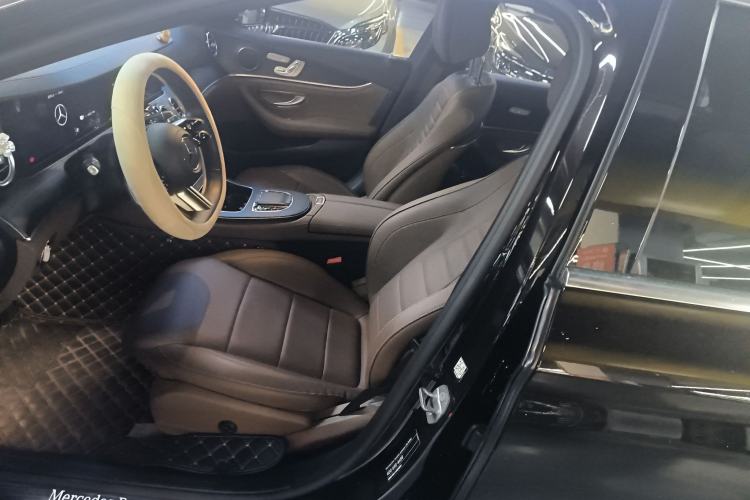 Used Mercedes-Benz E-Class New Energy 2023 E 350 e L Plug-in Hybrid Sports Sedan
