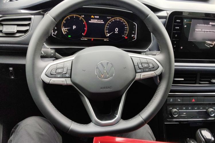 Used Volkswagen Tharu 2025 NewRui 300TSI Prestige Edition
