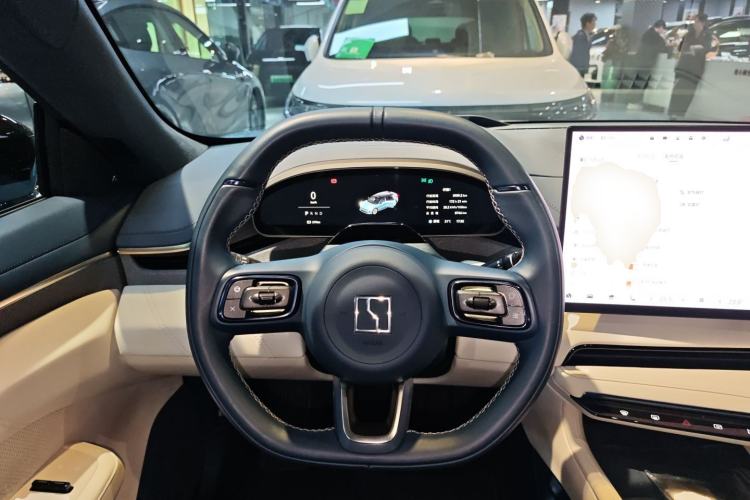 Used Zeekr 001 2025 WE Edition 100 kWh Rear-Wheel Drive
