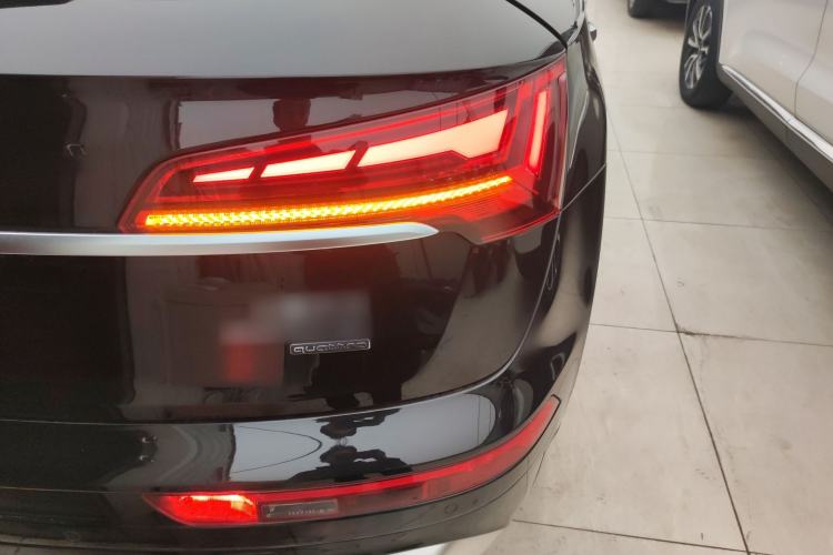 Used Audi Q5L 2023 40T Fashionable and Dynamic Edition
