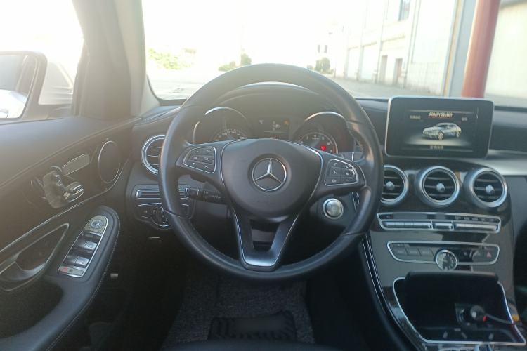 Used Mercedes-Benz C-Class 2015 C 200 L 4MATIC
