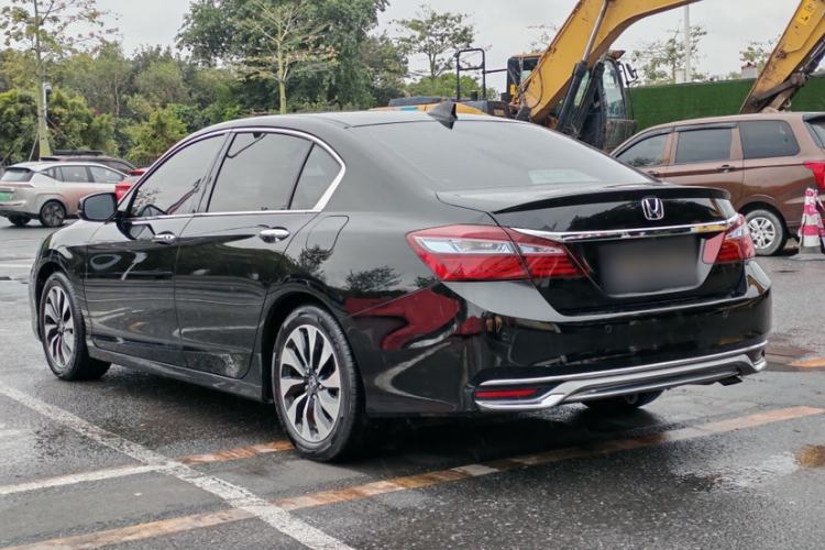 Used Honda Accord 2016 Hybrid 2.0L Sharp Edition
