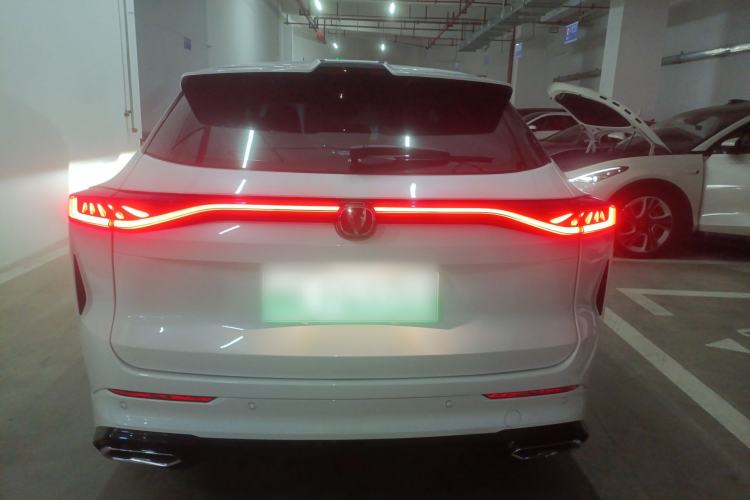 Used Changan UNI-Z New Energy 2024 Blue Whale Smart Electric iDD 125km Excellence Model
