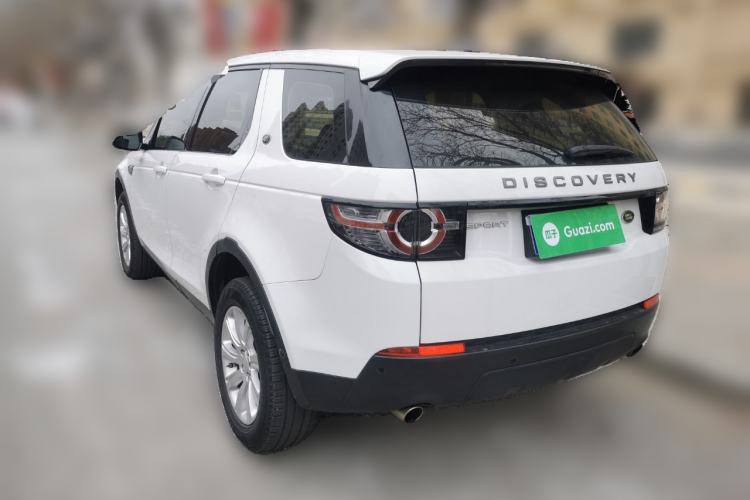 Used Land Rover Discovery Sport 2018 240 PS PURE Edition
