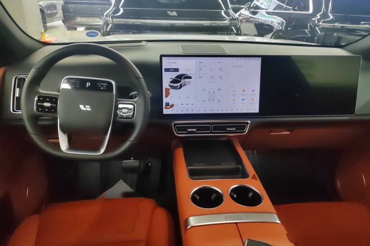 Used Li Auto L7 2023 Pro Model
