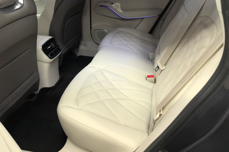 Used  R7 2022 Flagship Advanced Edition