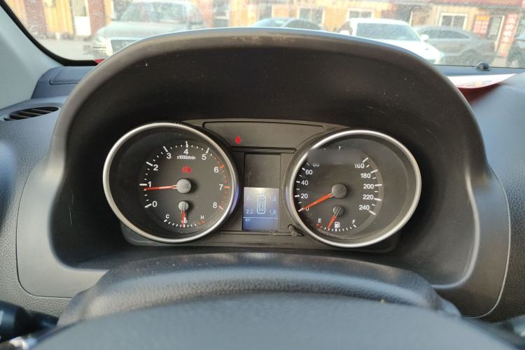 Used Haval H6 2015 Upgraded Model 1.5T Manual Two-Wheel Drive Elite Version
