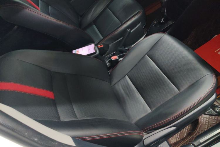 Used Toyota YARiS L 2021 1.5L CVT Leading Edition
