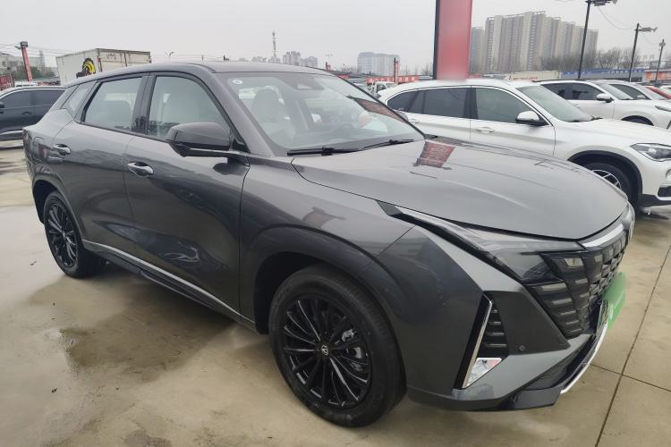 Used Changan UNI-Z New Energy 2024 Blue Whale Smart Electric iDD 125km Leading Model