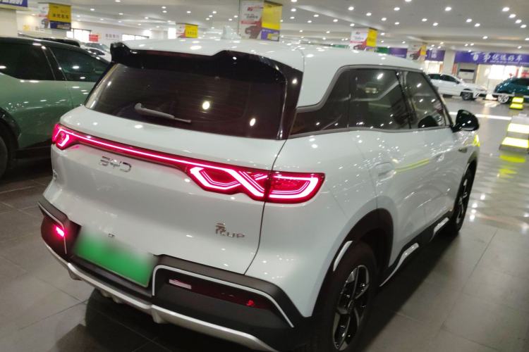 Used BYD Yuan UP 2024 401KM Leading Edition
