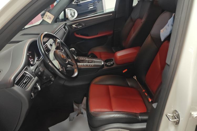 Used Porsche Macan 2017 Macan 2.0T
