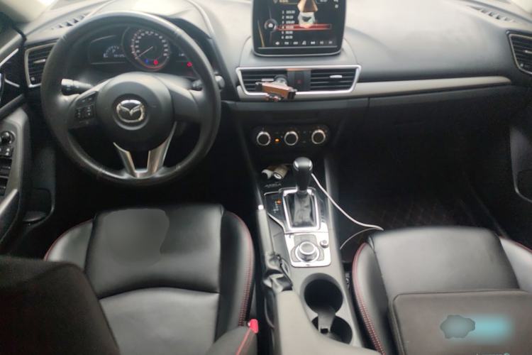 Used Mazda Mazda 3 Axela 2016 Sedan 1.5L Automatic Comfort Model