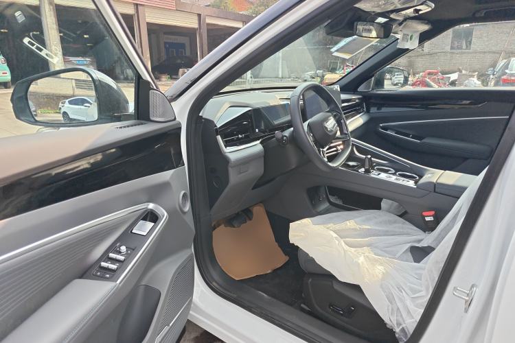 Used Geely Auto Emgrand X7 Sport 2026 Model 1.5TD Aspirational