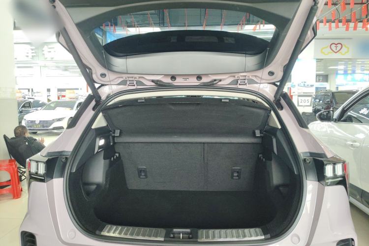 Used Lynk & Co 06 2023 Remix 1.5T Shero