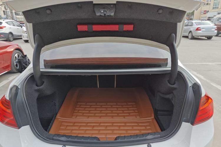 Used BMW 3 Series 2015 320Li Luxury Edition Fashion Model