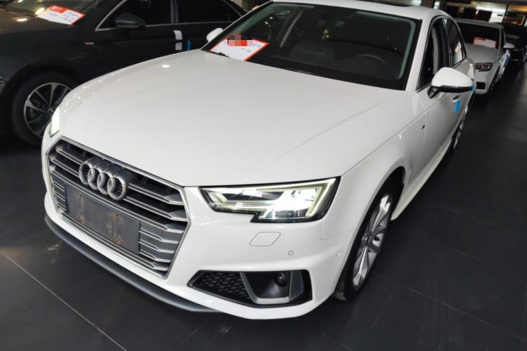Used Audi A4L 2019 40 TFSI Fashion Edition China VI Emission Standard