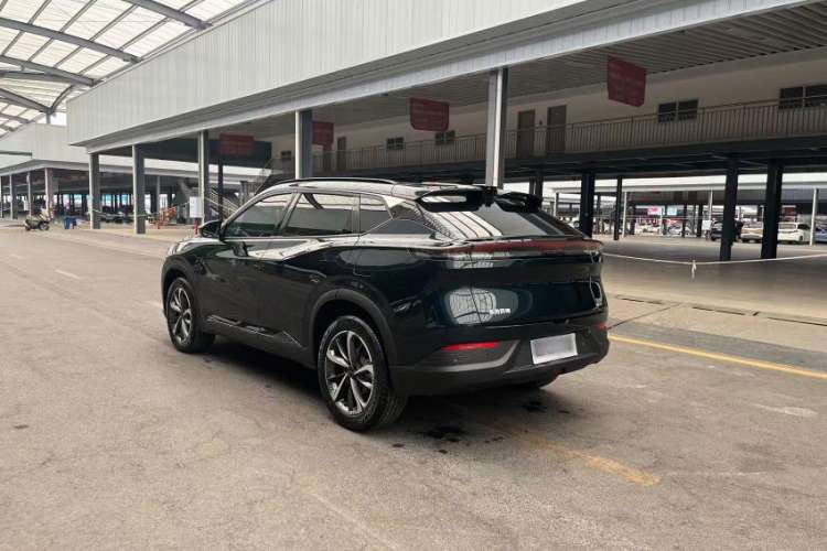 Used Dongfeng Aeolus Mage 2024 Honor Edition 1.5T Fashion Model
